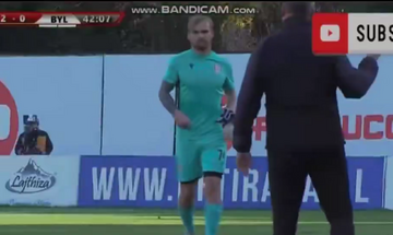 Τερματοφύλακας στην Αλβανία σηκώθηκε και έφυγε μόνος του από τον αγωνιστικό χώρο (vid)