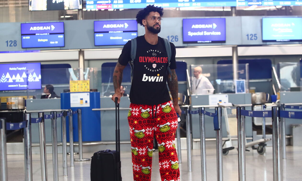 Ολυμπιακός: Στιγμιότυπα απ' την αναχώρηση για Μπολόνια (pics)