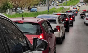 Aντίστροφη μέτρηση για την πληρωμή των τελών κυκλοφορίας 