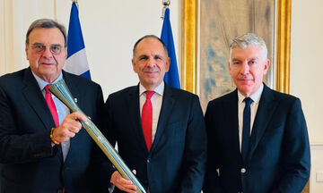 EOE: Παρουσίασε το Ελληνικό Ολυμπιακό Σπίτι στον Γιώργο Γεραπετρίτη 