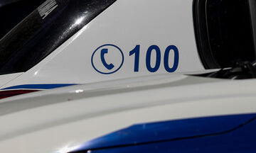 Με κλεμμένο όχημα συνελήφθη 25χρονος τράπερ στη Γλυφάδα