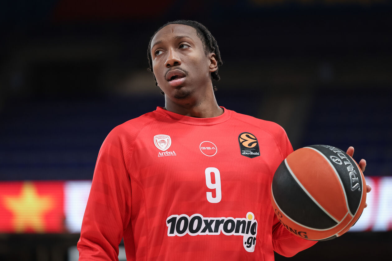 Τέλος ο Σέιμπεν Λι από τον Ολυμπιακό 