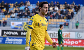 Πανσερραϊκός: Επιστρέφει στην Ελλάδα ο Ριέρα