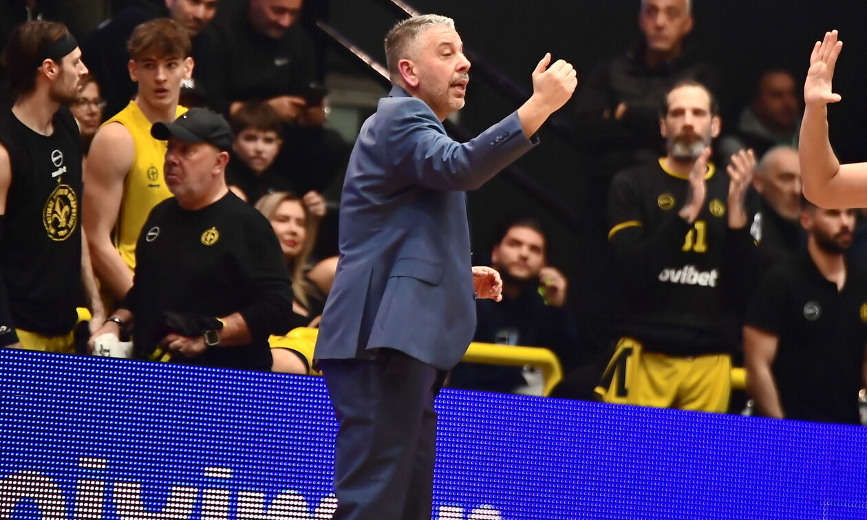 Παπαθεοδώρου: «Πλέον παίζουμε τελικούς - Θα κάνουμε όσες αλλαγές χρειαστεί»