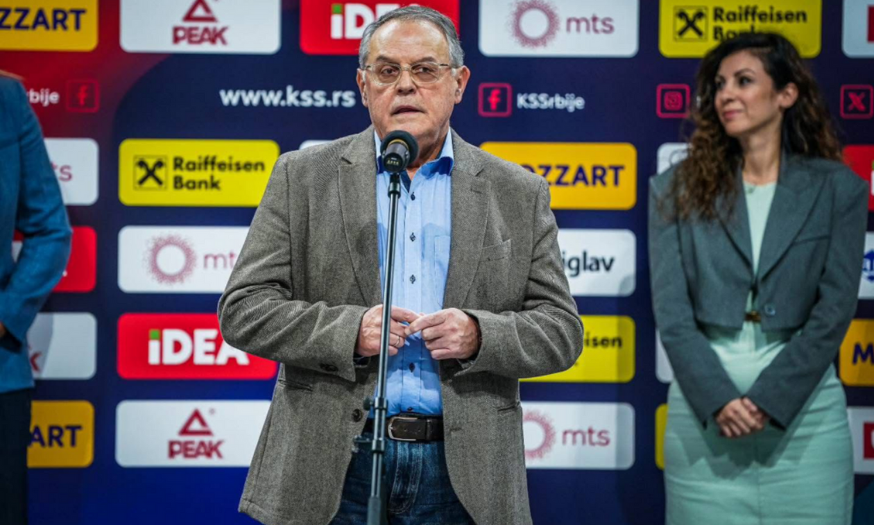 Νεμπόισα Τσόβιτς: «Ήταν λάθος η επέκταση του συμβολαίου του Σφαιρόπουλου»