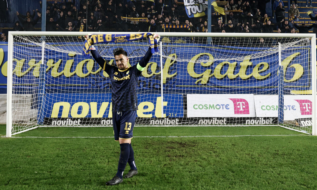 Τσάβες: «Ήταν προνόμιο να φορέσω τη φανέλα του Παναιτωλικού»