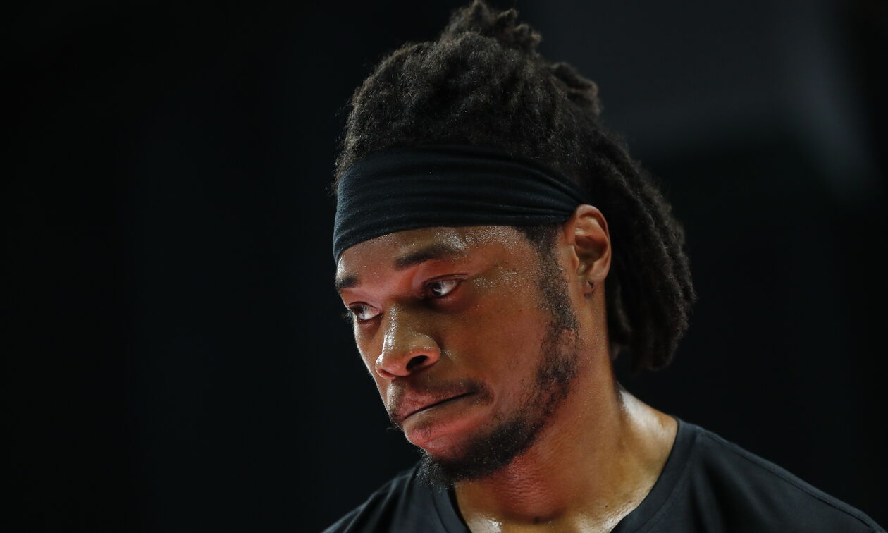 Ο Χολμς κατέβασε τις φωτογραφίες του στο Instagram σχετικά με τον Παναθηναϊκό