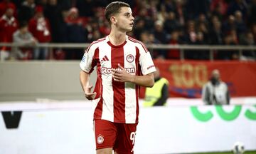 Η Μάντσεστερ Γιουνάιτεντ εξετάζει τον Χρήστο Μουζακίτη για το καλοκαίρι, σύμφωνα με το SkySports