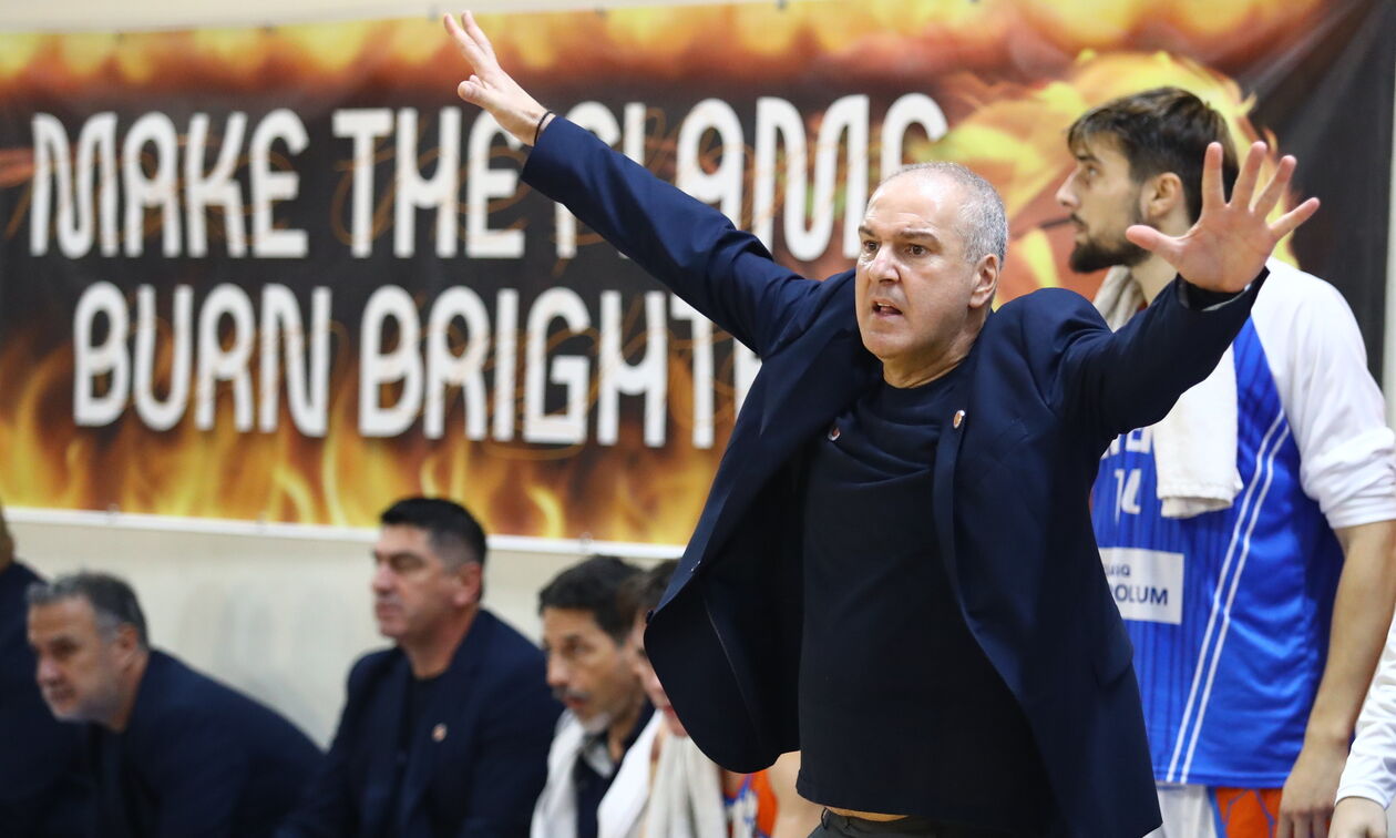 Μάνταλος: «Μόνο μία ομάδα με το DNA της ΝΕΜ μπορούσε να ανταπεξέλθει σε αυτήν τη σεζόν»