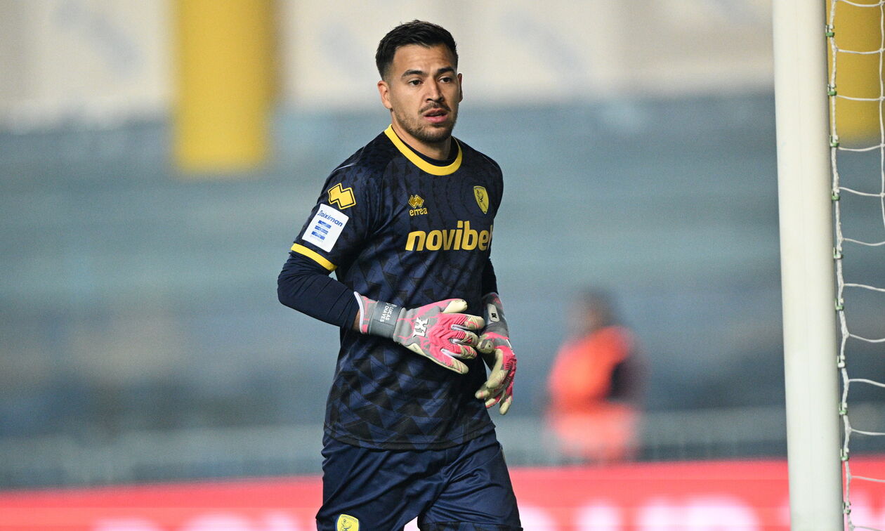 Παναθηναϊκός: Στην Αθήνα ο Τσάβες, περνάει από ιατρικές εξετάσεις