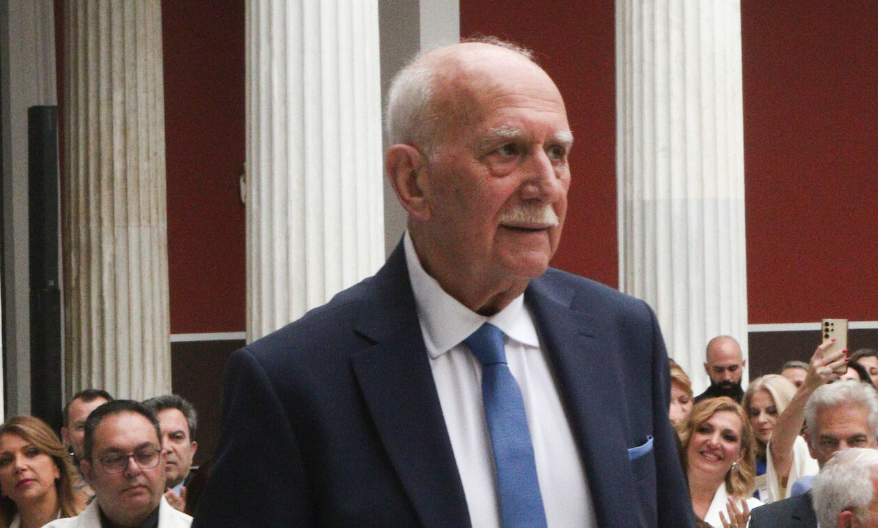 Πέθανε ο Γιώργος Παπαδάκης