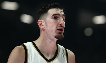 Στη Φενέρμπαχτσε ο Ντε Κολό