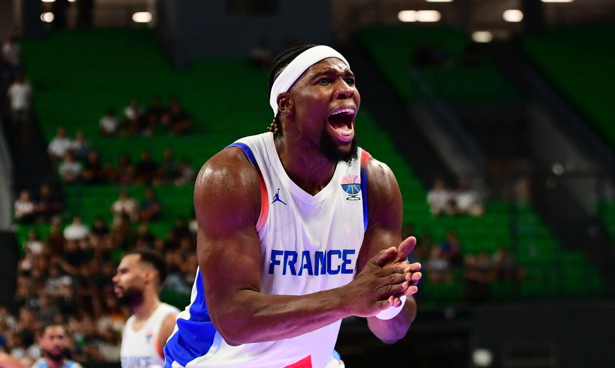 Έβαλε τέλος ο Γιαμπουσέλε: «Δεν επιστρέφω άμεσα στην Ευρώπη»