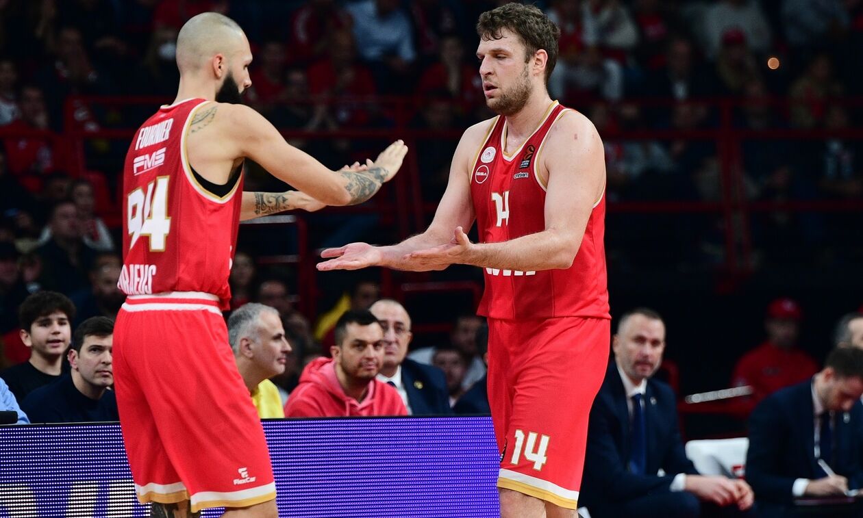 LIVE: Φενέρμπαχτσε - Ολυμπιακός (19.45)