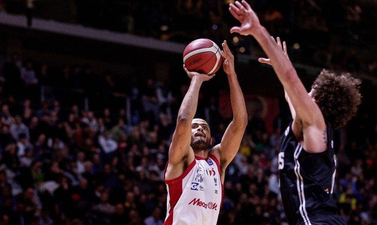 Αρμάνι Μιλάνο: Με πολλά προβλήματα στο ΟΑΚΑ