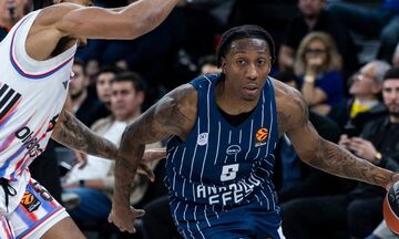 Εντυπωσίασε ο Λι στο παιχνίδι της Εφές με την Παρί