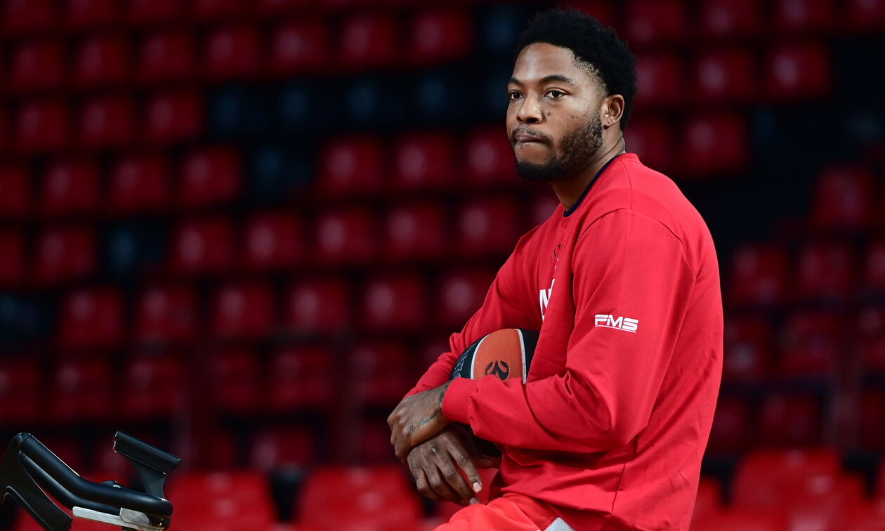 Ολυμπιακός: Τι είπε ο Μπαρτζώκας για τον Ταϊρίκ Τζόουνς