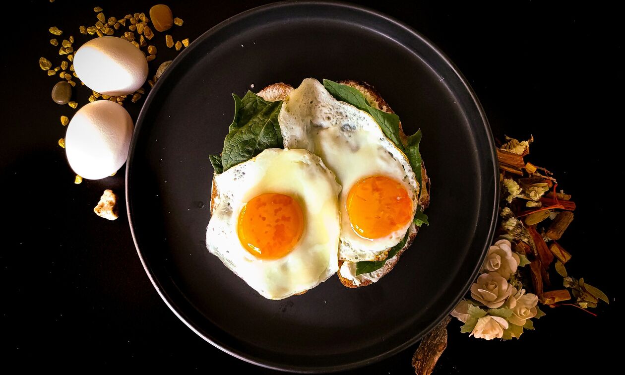 Αυγά: Ποιος είναι ο πιο υγεινός τρόπος μαγειρέματος