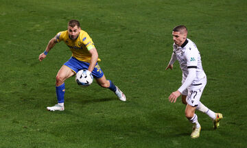 Μαυρίας: «Πρέπει να τιμήσουμε τη φανέλα που φοράμε»