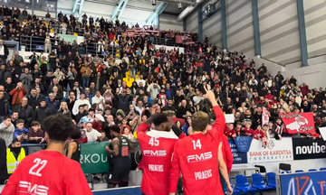 Ολυμπιακός: Η παρακάμερα του αγώνα στην Καρδίτσα 