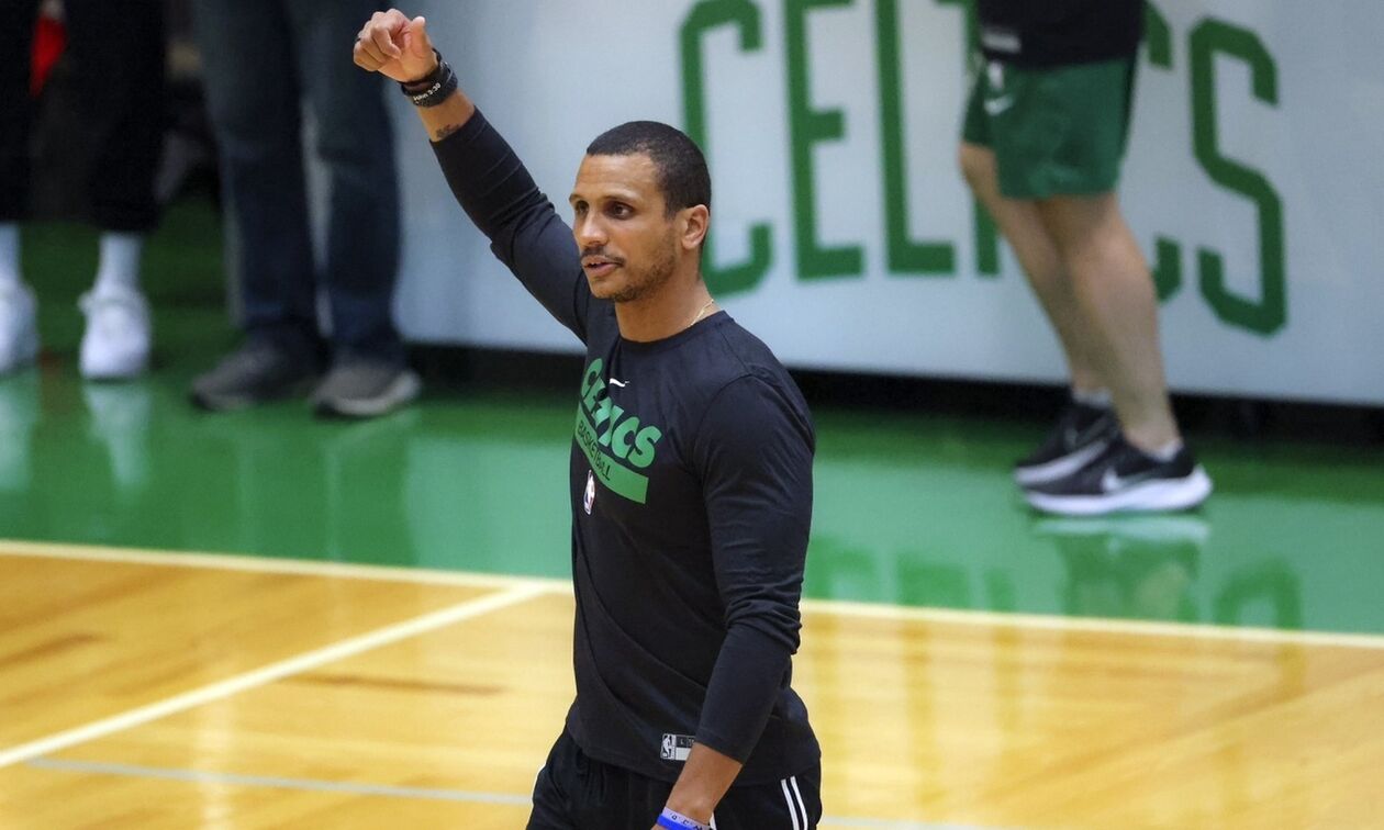 Ο Ματζούλα απαντούσε σε κάθε ερώτηση με την ατάκα «Αντικανονικό σκριν»!