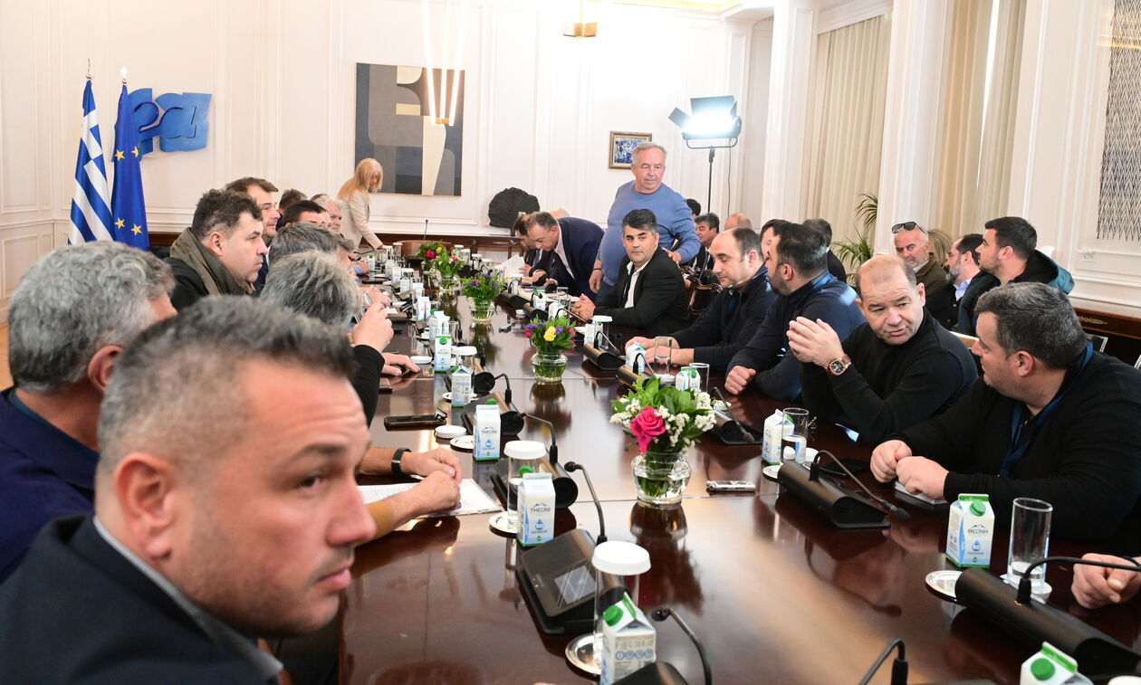 Αγρότες: Νέα σύσκεψη με την κυβέρνηση 