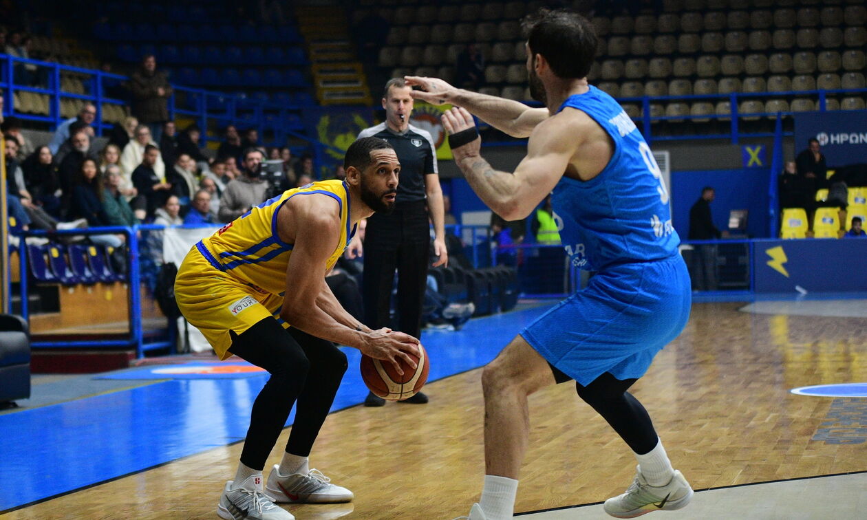 Περιστέρι - Πετκίμ 61-82: Χάνει την πρωτιά η ομάδα του Ξανθόπουλου (highlights)