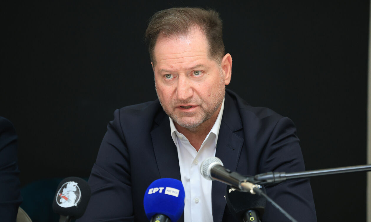 ΑΕΛ: Ποινή ενός μήνα στον Νταβέλη