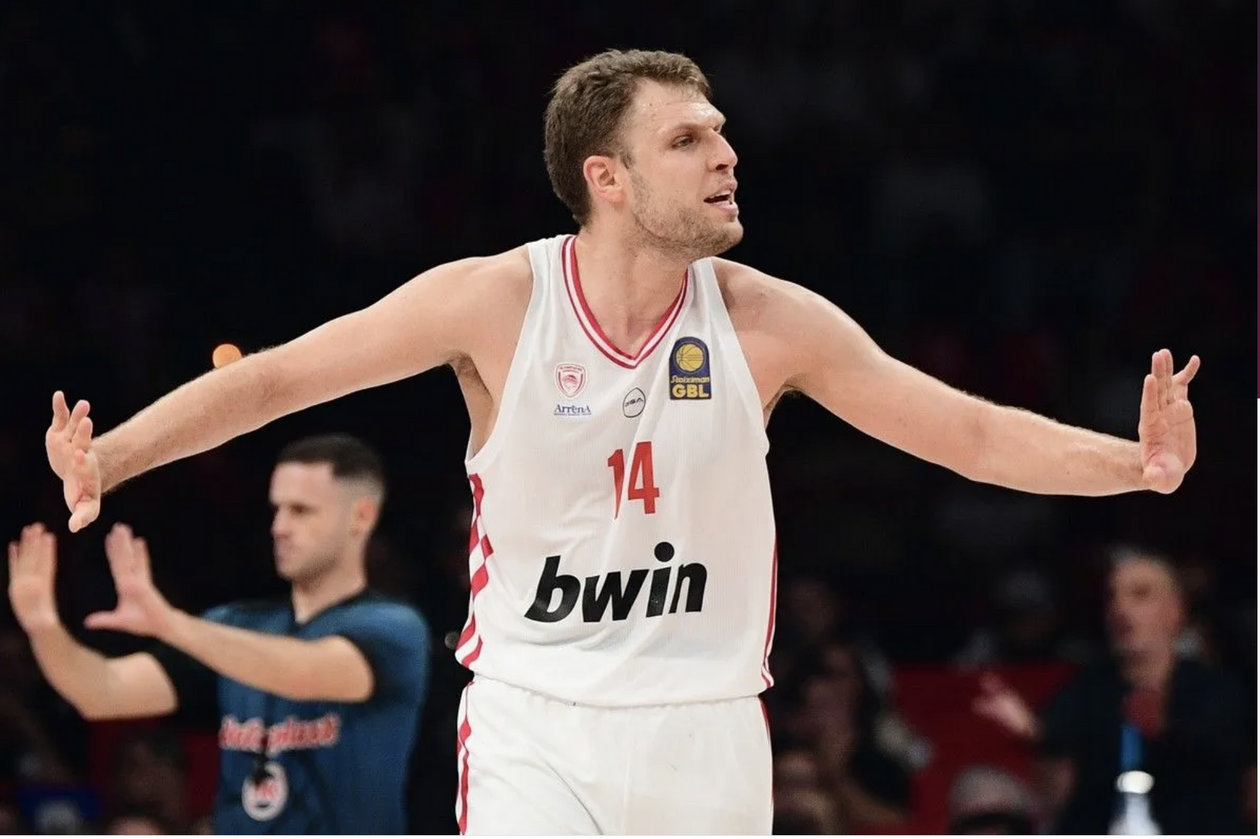 Βεζένκοβ: «Η νίκη κόντρα στον Παναθηναϊκό μας έδωσε πνοή!»