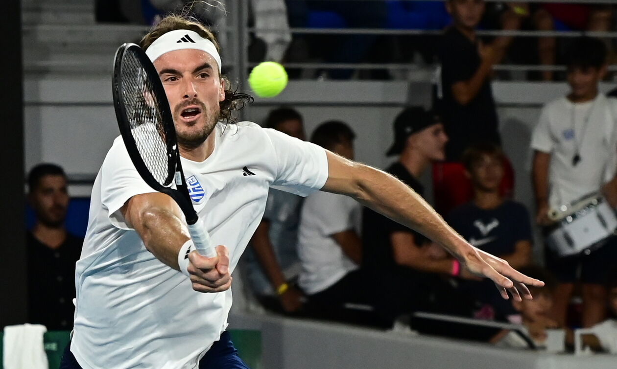 Τσιτσιπάς: «Χαρούμενος για τα τρία τελευταία σετ»