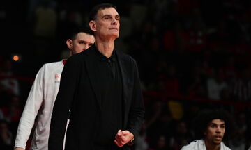 Μπαρτζώκας: «Δεν ήμασταν σοβαροί σε ένα παιχνίδι 25 πόντων που τελείωσε στους επτά»