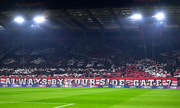 Ολυμπιακός - Λεβερκούζεν: Το κορεό της Θύρας 7