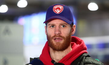 Ουόκαπ: «Έχουμε χημεία, φανταστικός ο Τζόουνς»