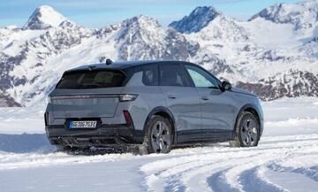 Το τετρακίνητο Opel Grandland Electric AWD τώρα και στην Ελλάδα