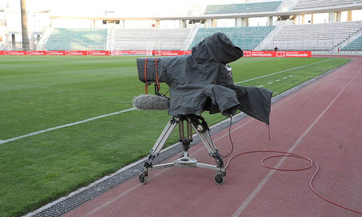 Τηλεόραση: Οι αθλητικές μεταδόσεις της Πέμπτης (22/1) με Εφές - Ολυμπιακός  