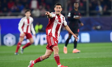 Ολυμπιακός: «Γυάλισαν» Έσε, Μουζακίτης