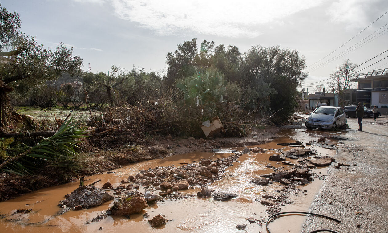 Αυτοψίες στις περιοχές που επλήγησαν από την κακοκαιρία 
