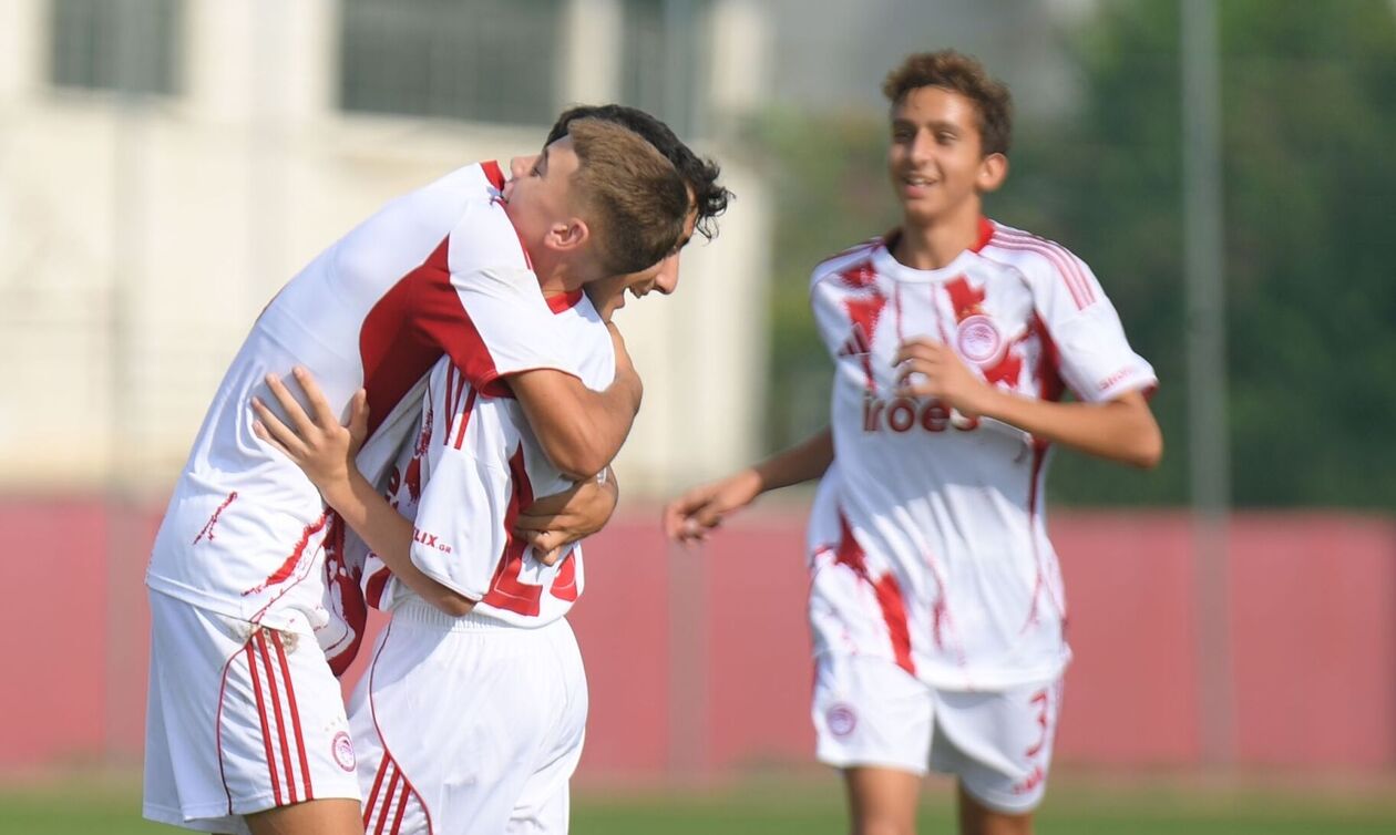 Πρωτάθλημα Παίδων Κ15: Πέρασε και από τον Βόλο ο Ολυμπιακός (0-3)