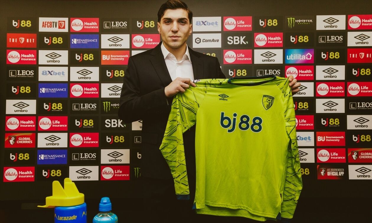 Κι επίσημα στη Μπόρνμουθ ο Χρήστος Μανδάς