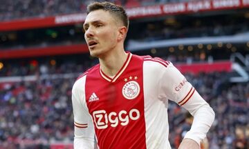 Άγιαξ: Προπονήθηκε ο Μπέργκχαους, εξαιρετικά αμφίβολος ο Ιτακούρα