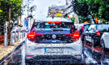 Καιρός: Τοπικές βροχές στο Ανατολικό Αιγαίο και στα Δωδεκάνησα