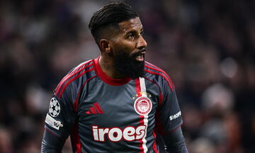 Φουρνιέ: «Η γκρι φανέλα τα σπάει, να φτιάξουν και μερικές για εμάς»