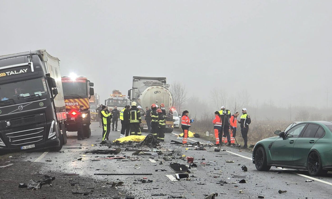 Oλυμπιακός - Μπαρτσελόνα: Ενός λεπτού σιγή για τους αδικοχαμένους φίλους του ΠΑΟΚ