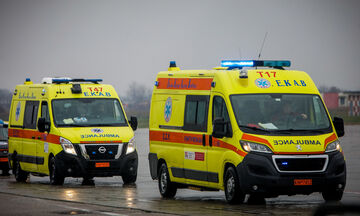 Σε σταθερή κατάσταση νοσηλεύονται στο νοσοκομείο Παπαγεωργίου δύο τραυματίες