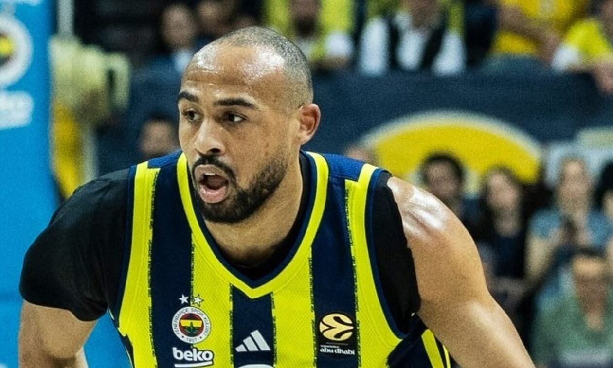 Φενέρμπαχτσε-Εφές 79-62: Πήρε το ντέρμπι