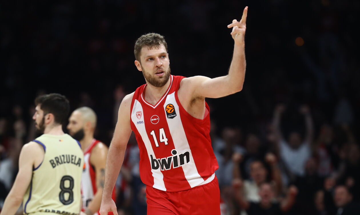 Βεζένκοφ: «Συλλυπητήρια σε όλους έχασαν τους αγαπημένους τους»