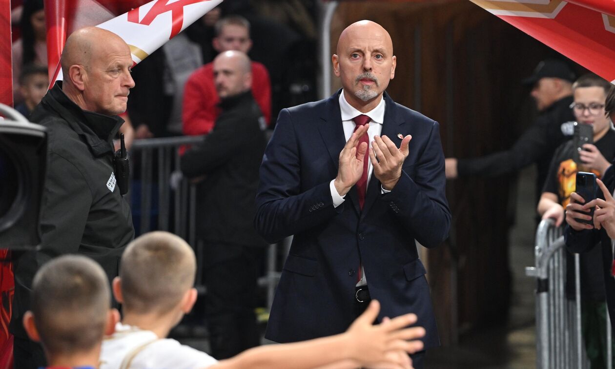 Ομπράντοβιτς: «Επέστρεψε στις προπονήσεις ο Κάρτερ, όλα ανοιχτά με Γκράχαμ»