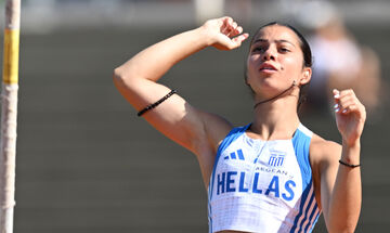 Πτήση στα  4.47 μ. για την Τριανταφύλλου