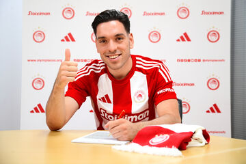 Επιστρέφει στον Ολυμπιακό ο Αθανασίου