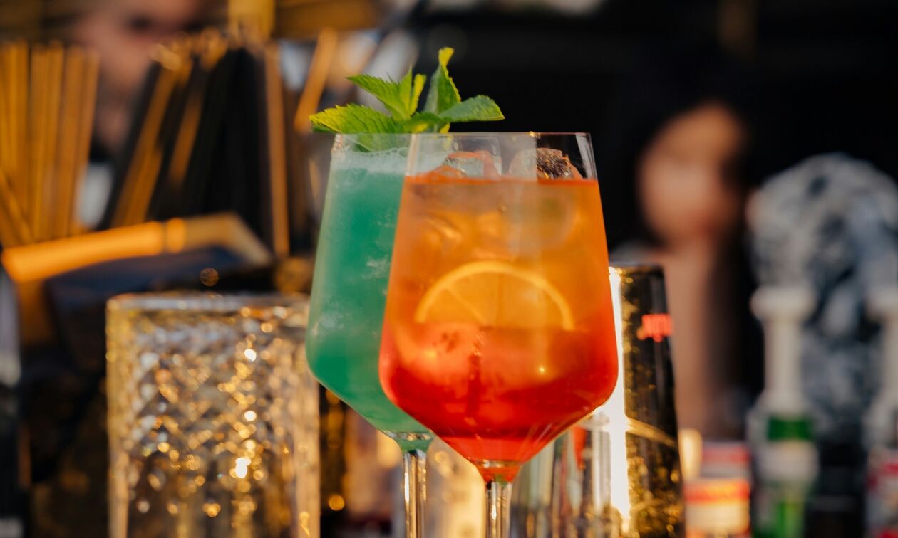 Μη αλκοολούχα ποτά: Πόσο πιο υγιεινά είναι πραγματικά;